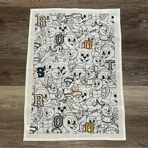 Roots Skiing Buddies RARE Collectible Kitchen Stove Towel Cotton Limited Edition